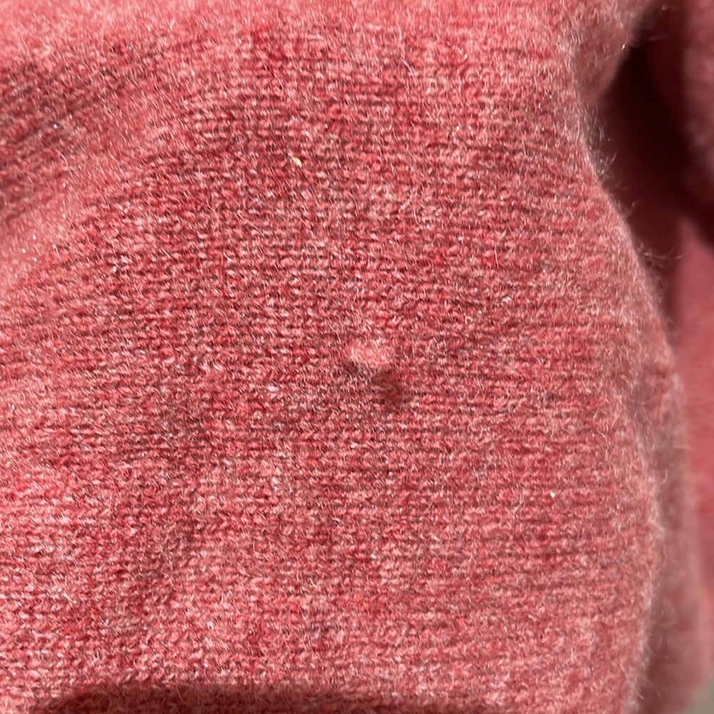 Garnet Hill 100% cashmere sweater - Picture 4 of 12